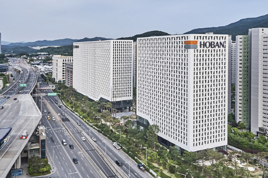 호반건설 사옥 전경. <호반건설 제공>
